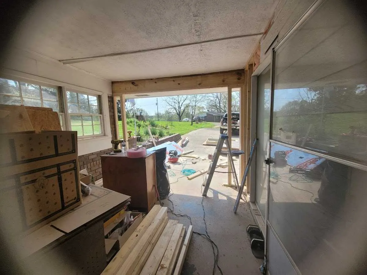 Air movers and dehumidifier for Water Mitigation Services in Dakota Ridge